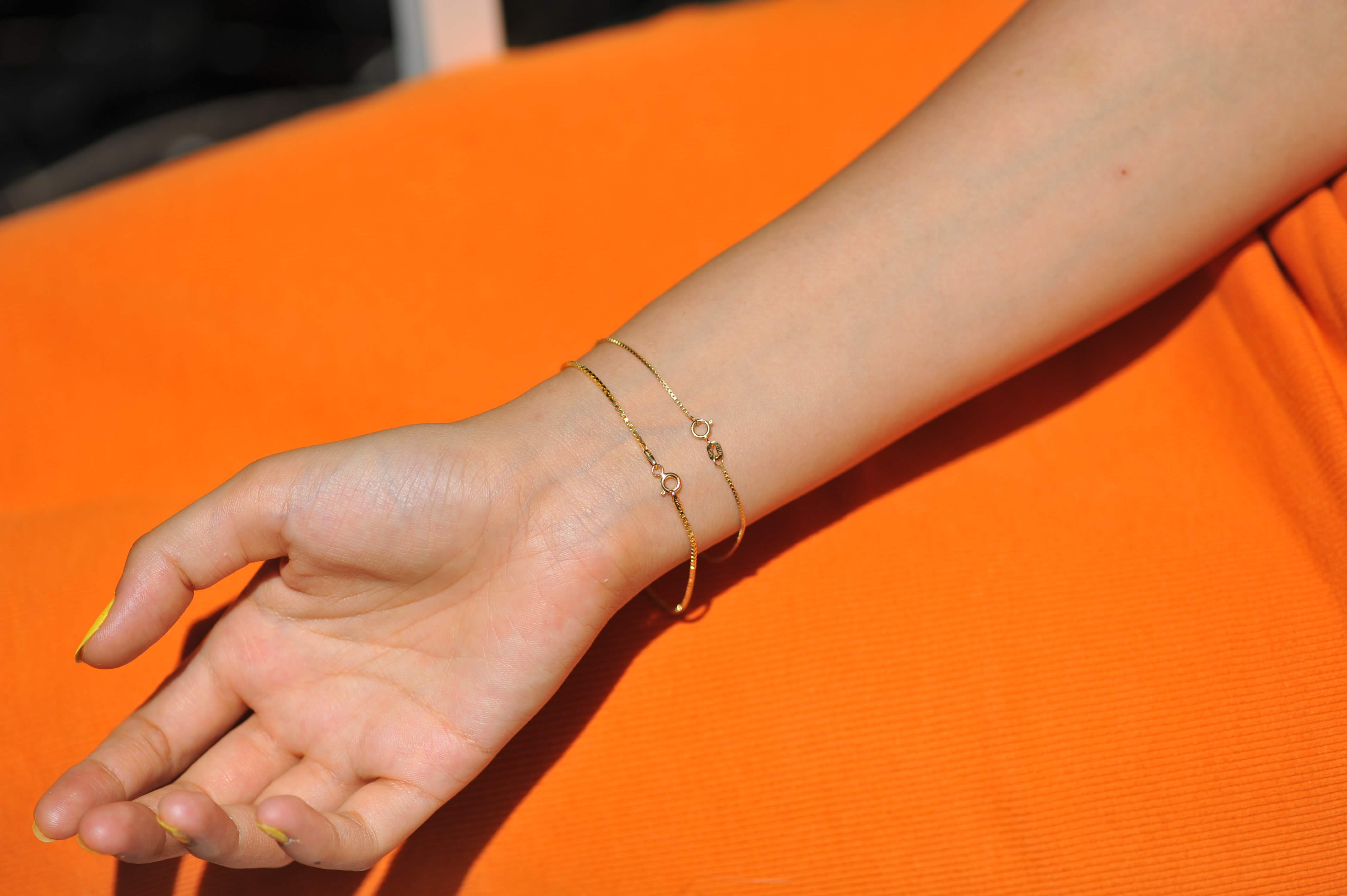 14K Gold Box Chain Bracelet